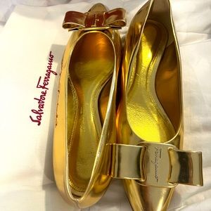 New in box, Ferragamo gold flats